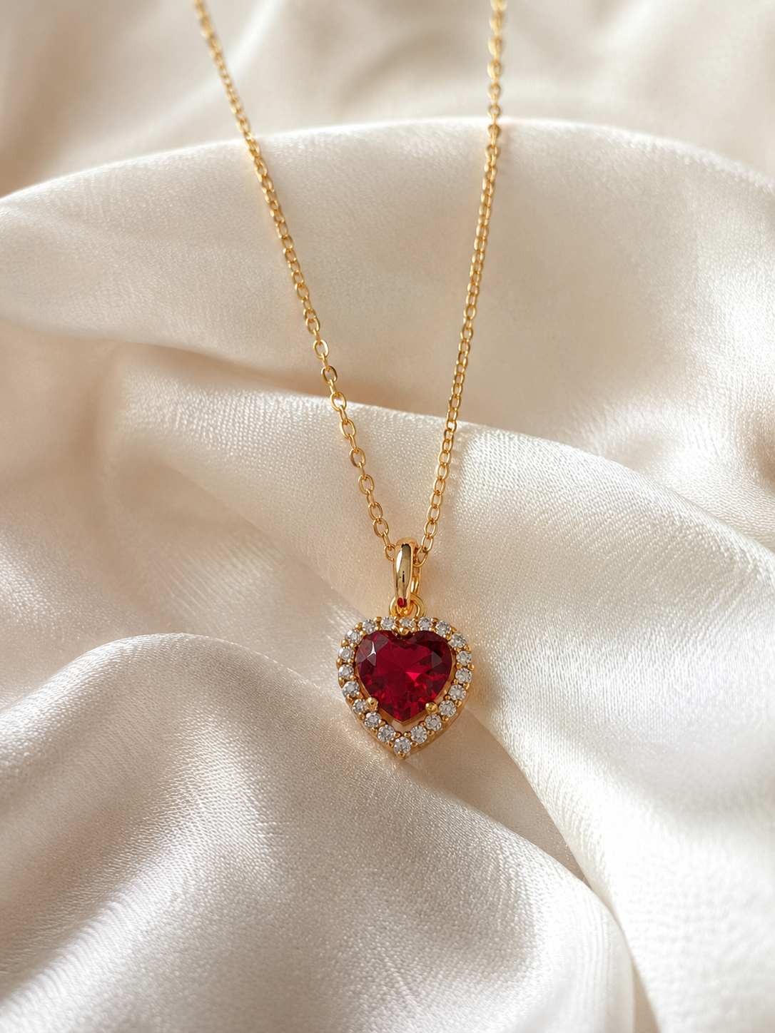 ❤️ Collier Cœur Rouge OLGUA